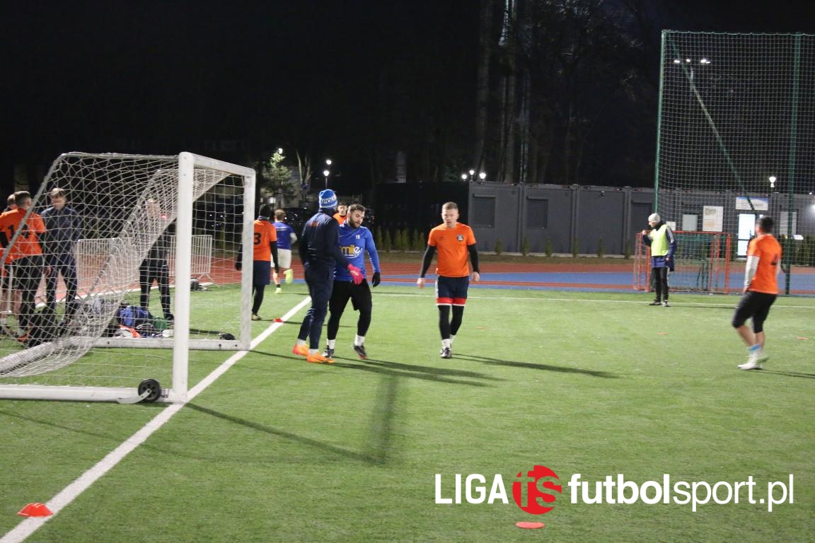 AFC Smile ogrywa Szturmowców, Borówiec Team już wygrywa w IV Lidze, udany debiut Digital Bulls